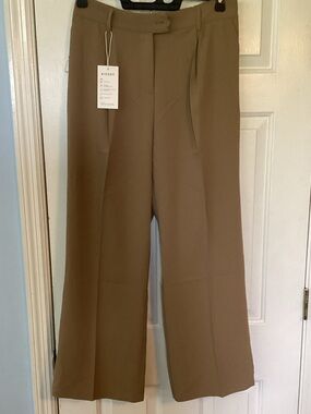 High-Rise Wide-Leg Pants in Camel